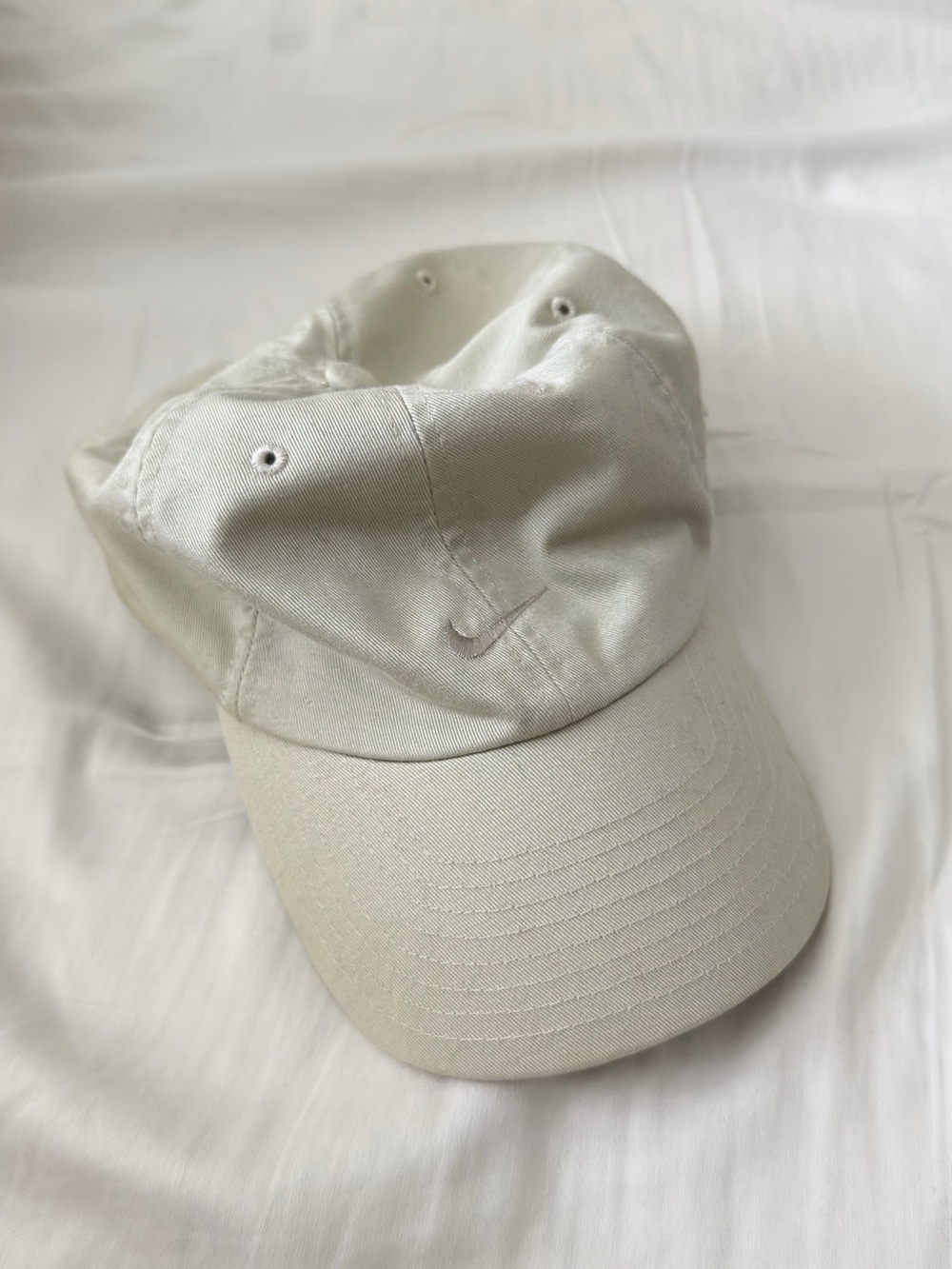 Nike Vintage Beige Dad Hat